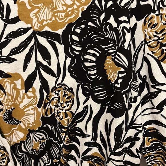 Lilly Pulitzer Talley Dress EUC. Ladies XL. Easy breezy style, day to night. - Picture 2 of 10